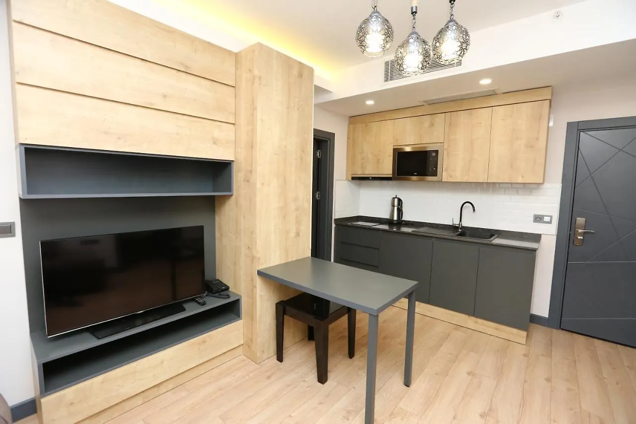 アパートホテル Aydin Suite Apart Otelトラブゾン
